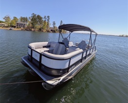 Bentley Lounger White